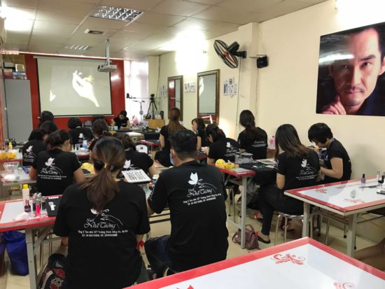 Môi trường đào tạo nail chất lượng