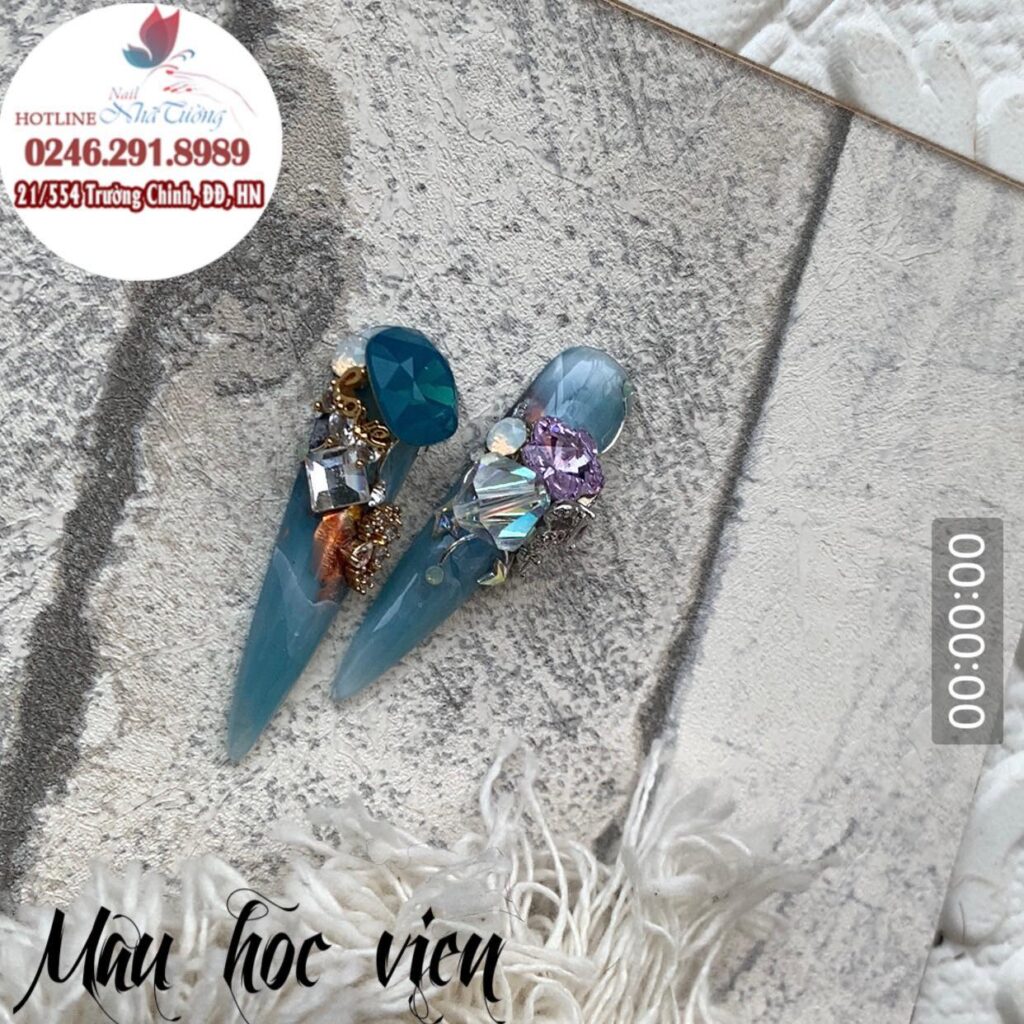hanh-trinh-hoc-nail-2