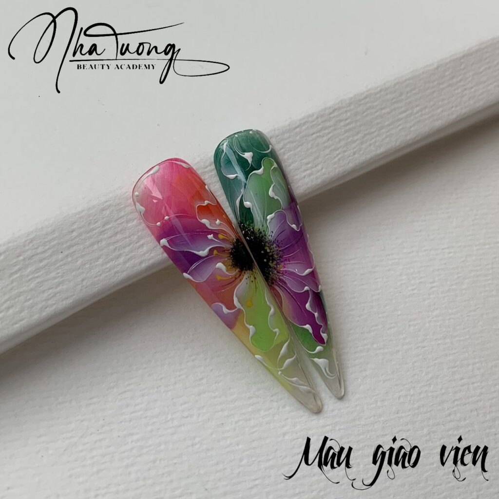 trong-nganh-nail-1