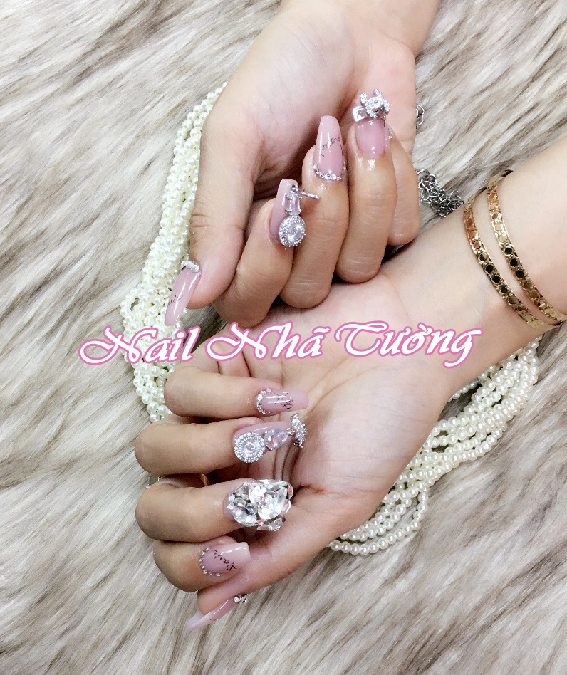 Ở Việt Nam , địa chỉ dạy Nail uy tín nào để ra nước ngoài làm việc