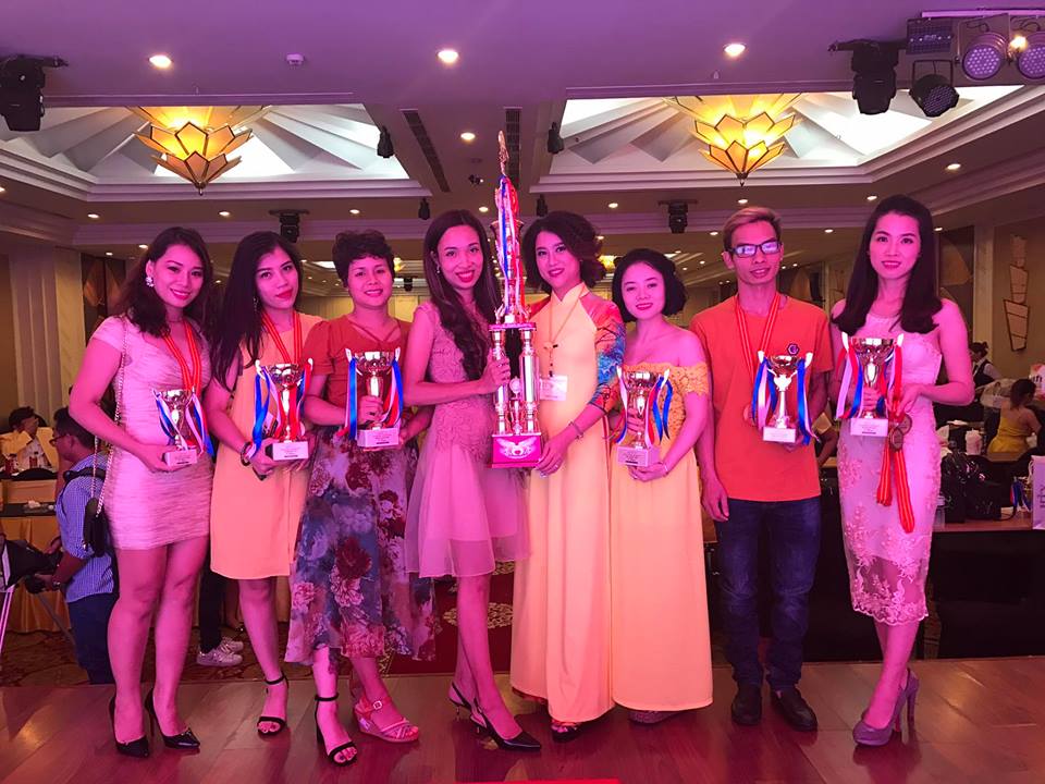 Các thí sinh tham dự HTV nail cup